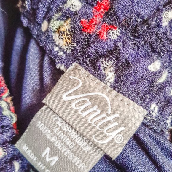 Vanity ruffled floral skirt - Picture 2 of 5